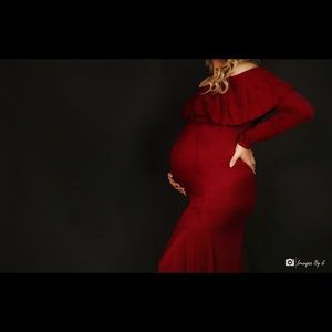Maternity gown